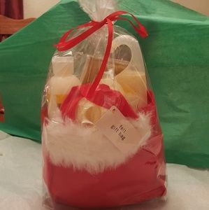 Avon  basket Banana & coconut milk